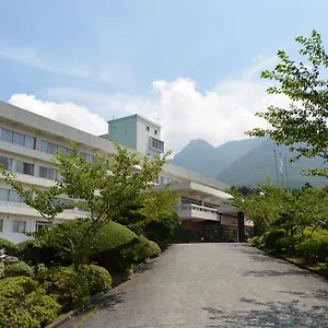 Ryokan (tradycyjny japoński pensjonat lub zajazd) Kagetsuen ****