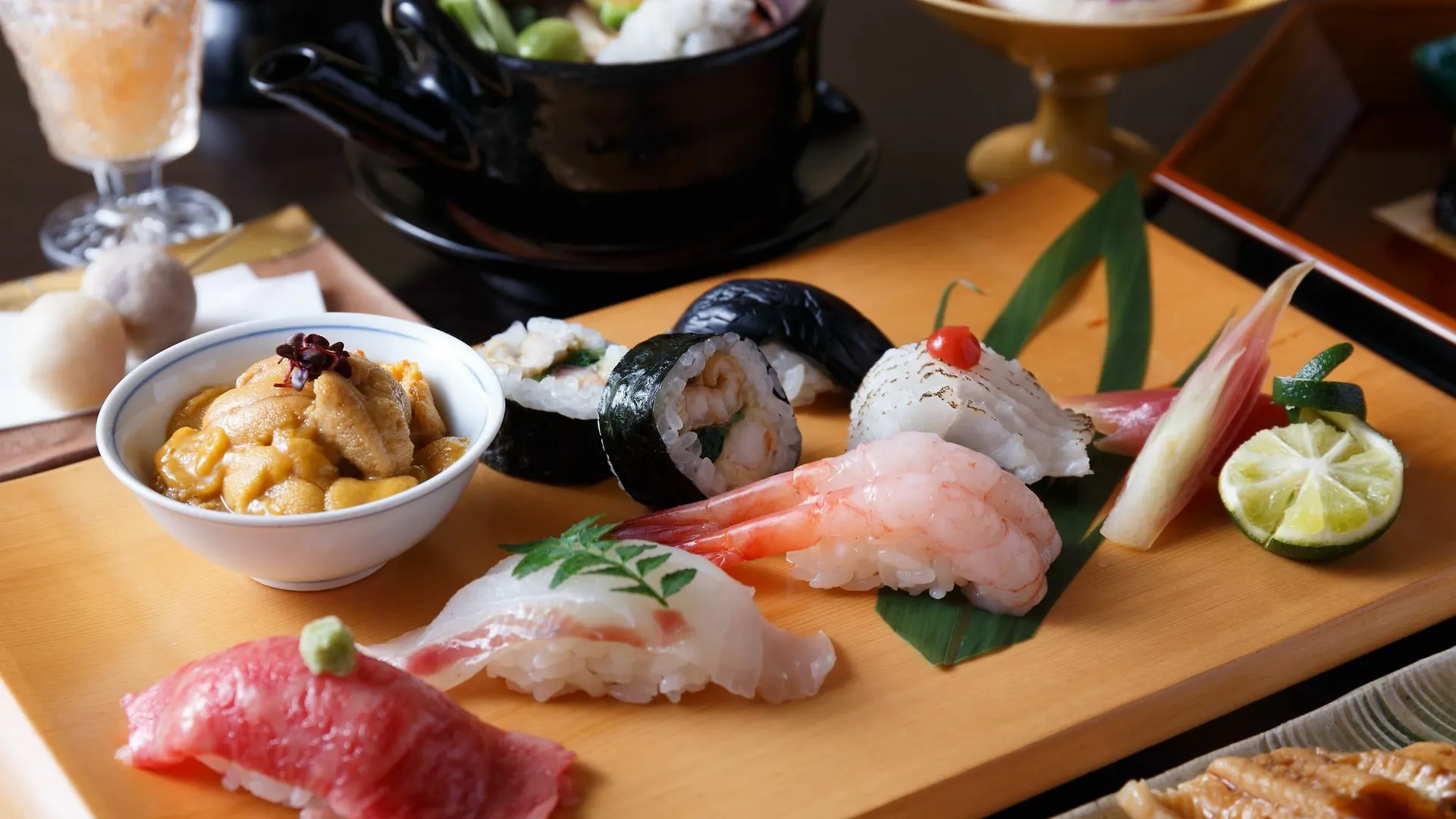 Hotel The Celestine Kyoto Gion 5*,  Япония